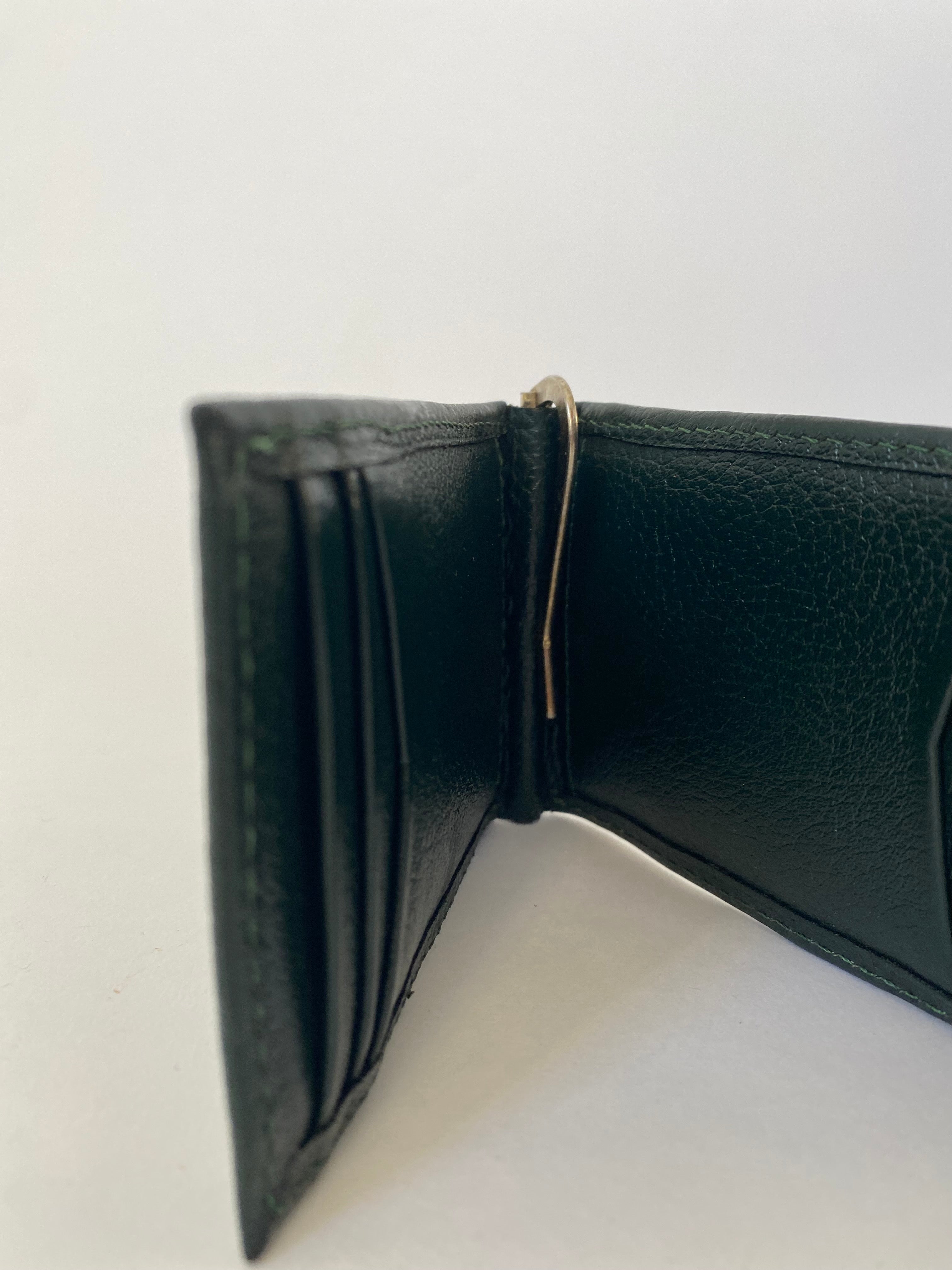 Olive Wallet – Qute by Stephania Quartararo