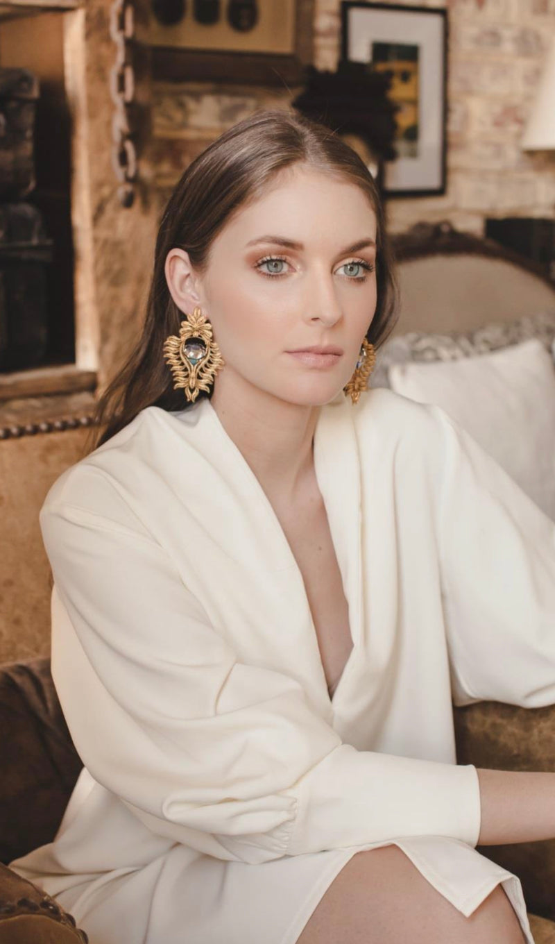 The Queen earrings